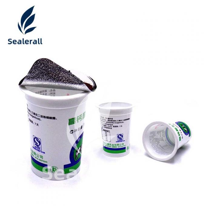 مانع تسربall Cupping Filling Sealing Machine in operation