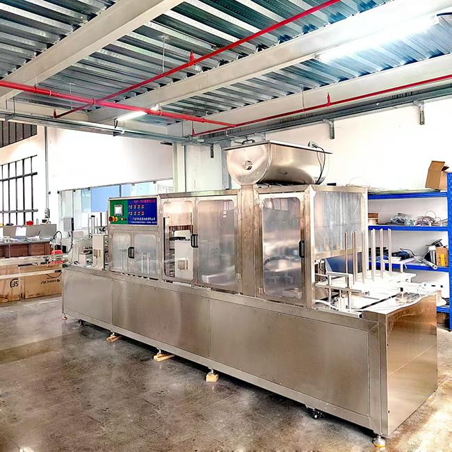 مانع تسربall machine side view showing conveyor belt